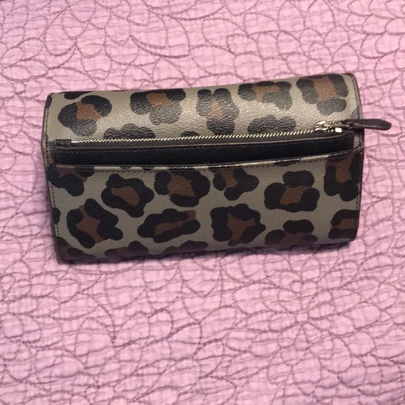 Coach Purse - Picture 5 of 5